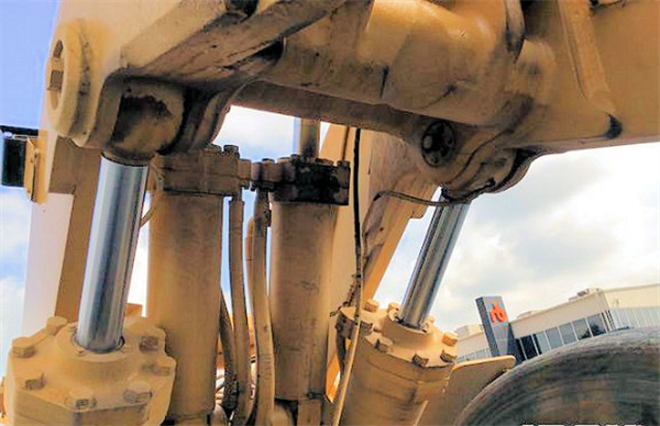 Caterpillar (elphinstone) R1500 Underground Tunnel Loader)